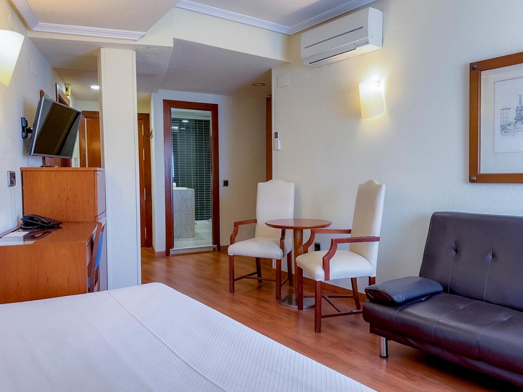 Torreluz Apartamentos Almería Eksteriør billede